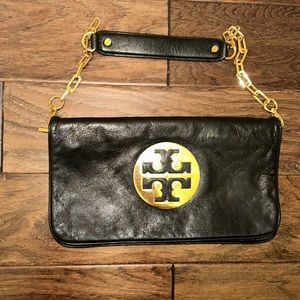 Tory Burch clutch (Reva clutch with gold chain)